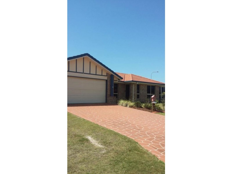 19 Gunsynd Way, Point Vernon QLD 4655