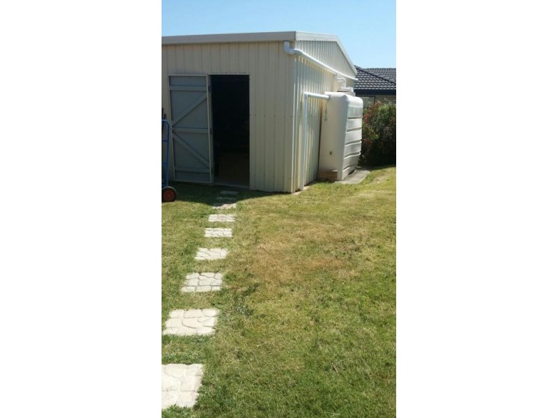 19 Gunsynd Way, Point Vernon QLD 4655