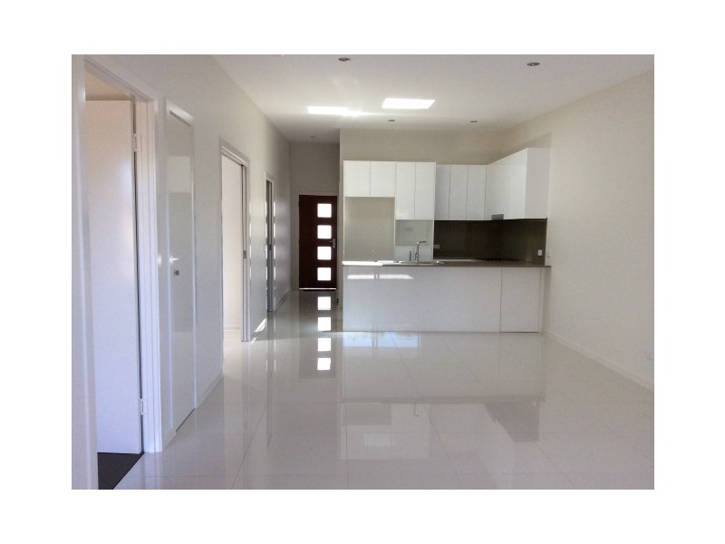 V17/138 Cypress Street, Urangan QLD 4655