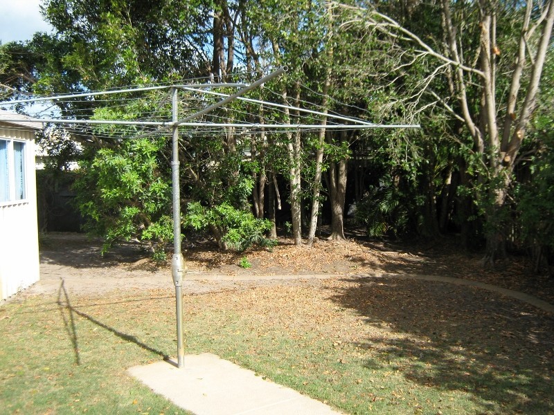 13 Ocean Street, Torquay QLD 4655