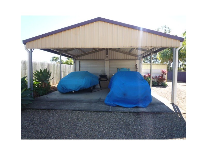 8 Verden Drive, Urangan QLD 4655