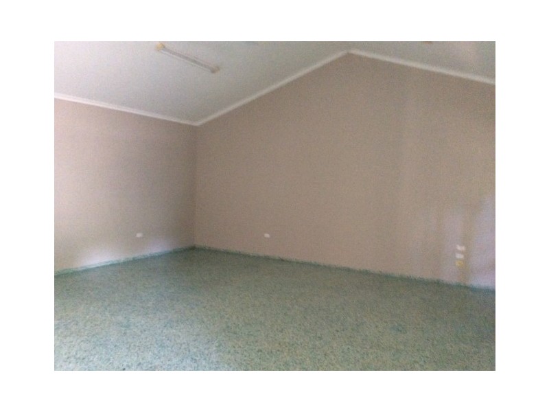 31 Pelican Avenue, Booral QLD 4655