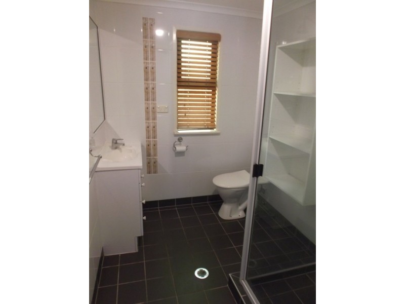 49 King Street, Urangan QLD 4655