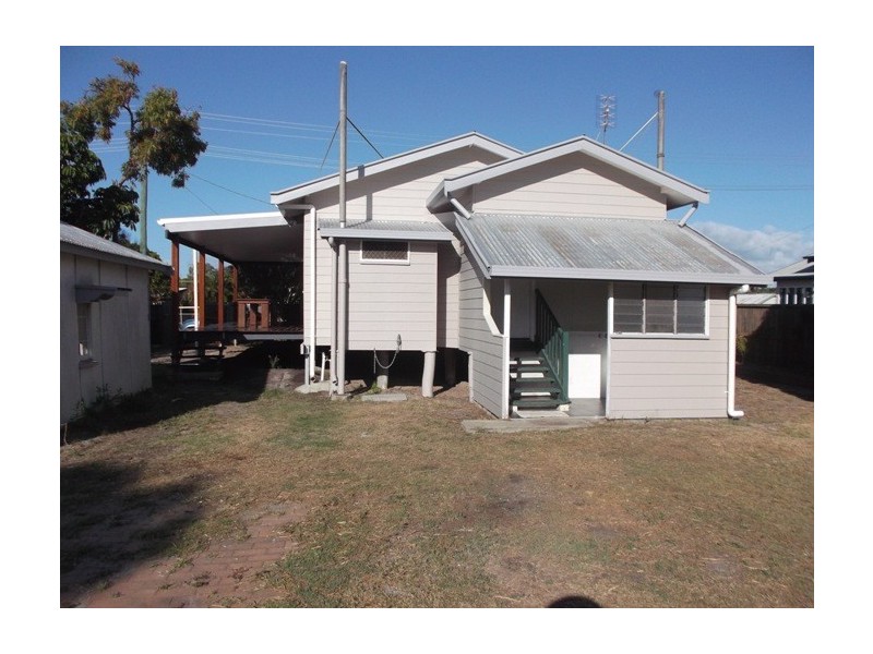 49 King Street, Urangan QLD 4655