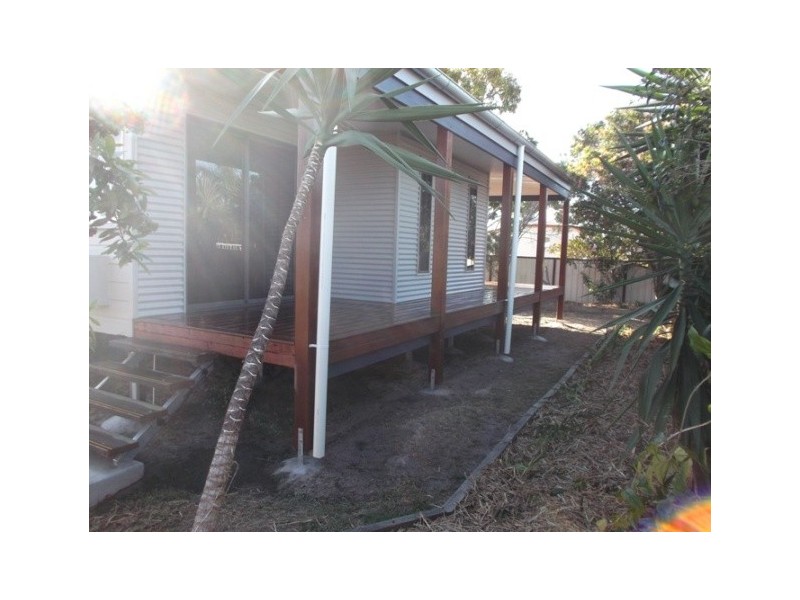 49 King Street, Urangan QLD 4655