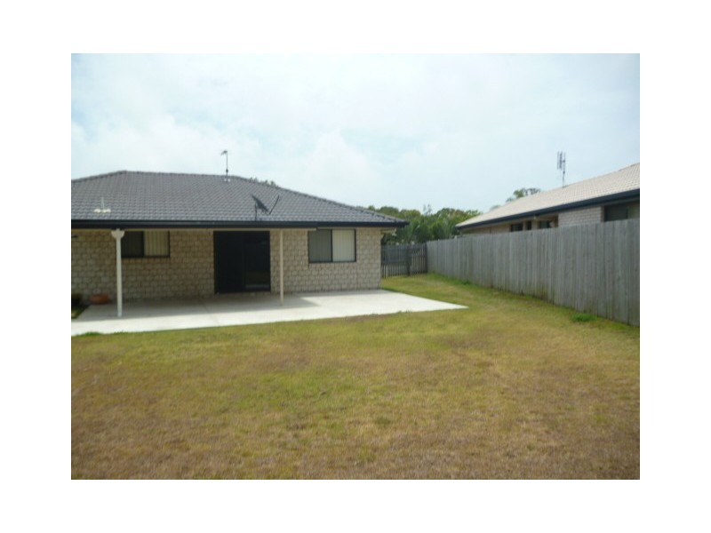 12 Ladbroke Crescent, Urangan QLD 4655