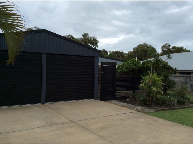 73 Honiton Street, Torquay QLD 4655