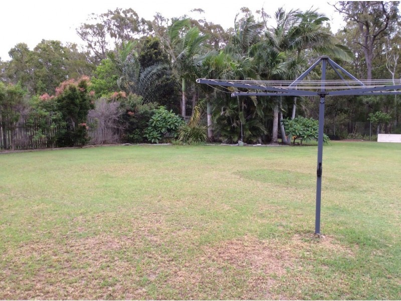73 Honiton Street, Torquay QLD 4655