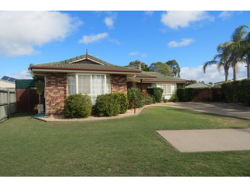 7 Brampton Court, Kawungan QLD 4655