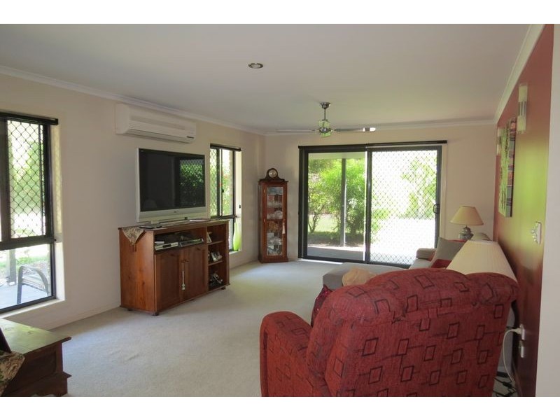 52 Washington Drive, Wondunna QLD 4655