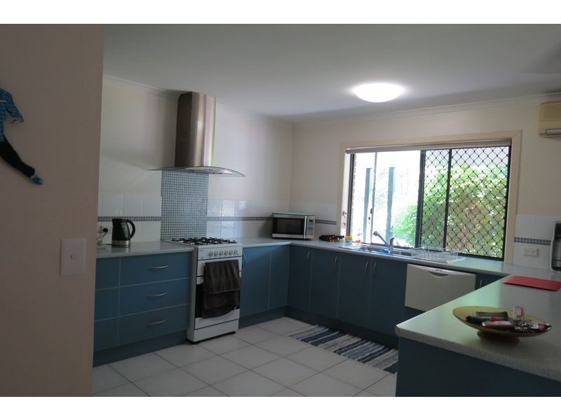 52 Washington Drive, Wondunna QLD 4655