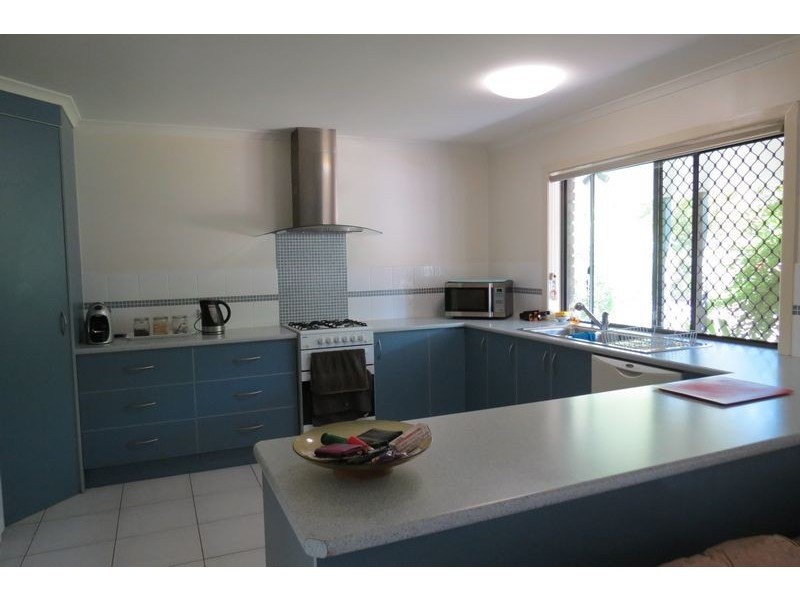 52 Washington Drive, Wondunna QLD 4655