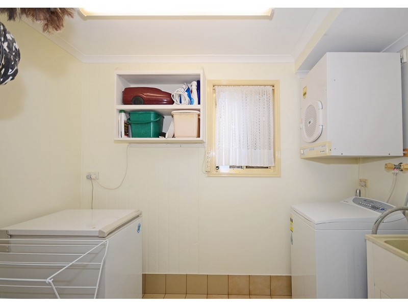 4 Goodwin Avenue, Point Vernon QLD 4655