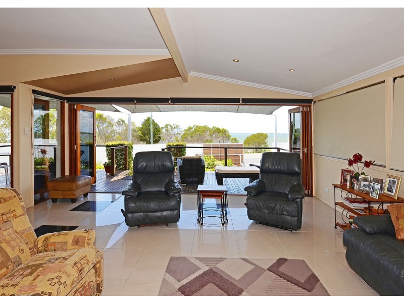 205 Esplanade, Pialba QLD 4655