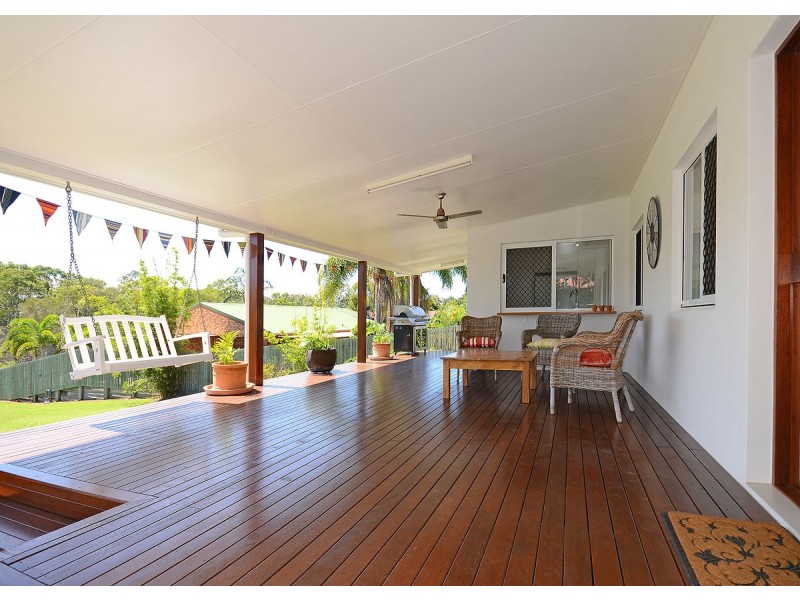 12 Daydream Court, Kawungan QLD 4655