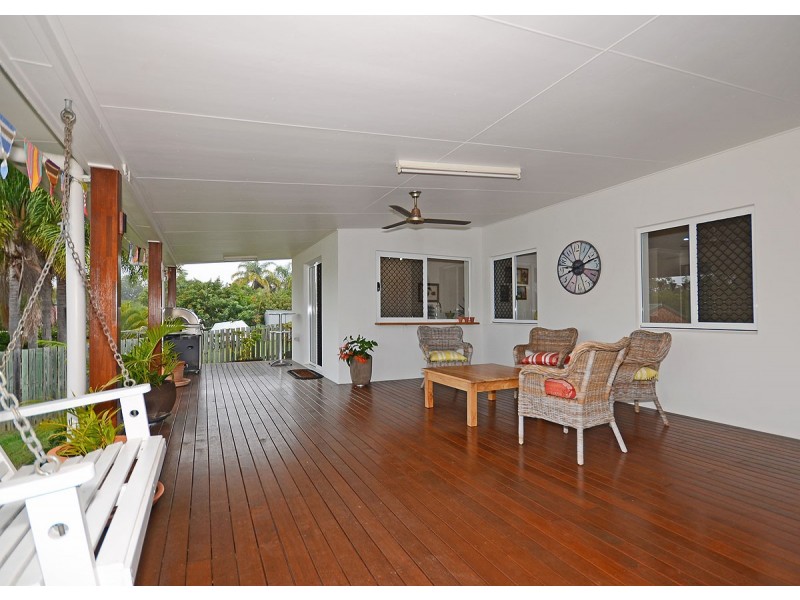 12 Daydream Court, Kawungan QLD 4655