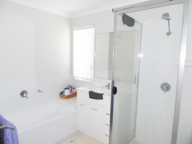 13 Morgan Circuit, Urraween QLD 4655