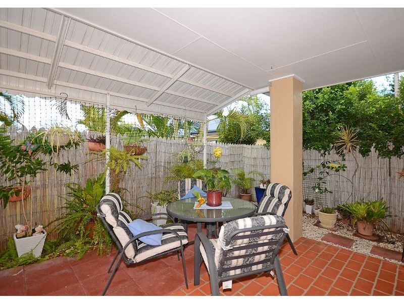 7-34 Elizabeth Street, Urangan QLD 4655