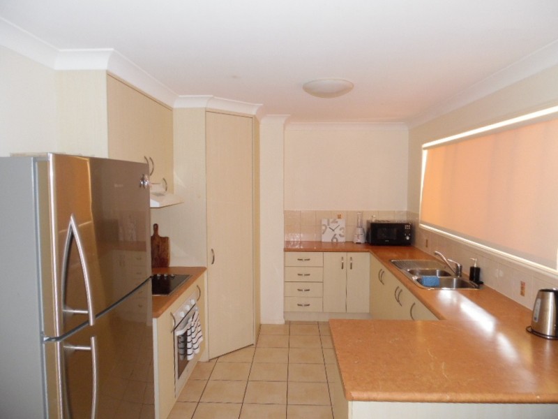 6 Gumtree Drive, Urraween QLD 4655