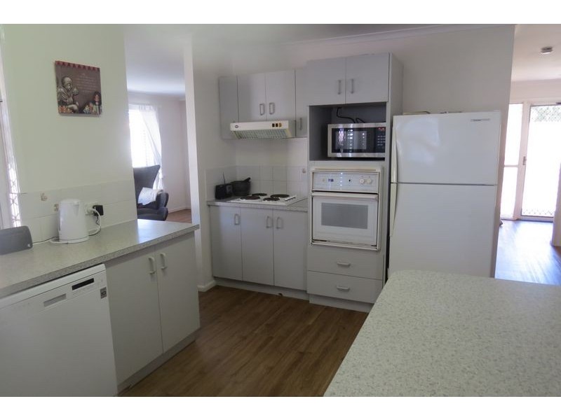 380 Boat Harbour Drive, Scarness QLD 4655