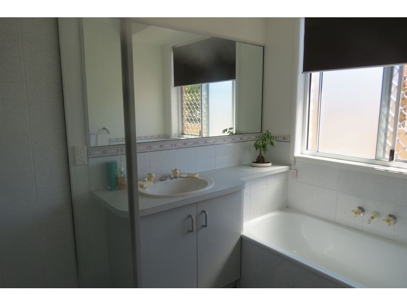 380 Boat Harbour Drive, Scarness QLD 4655
