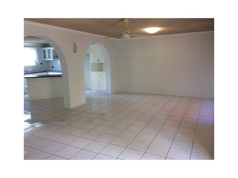 8/373 Esplanade, Scarness QLD 4655