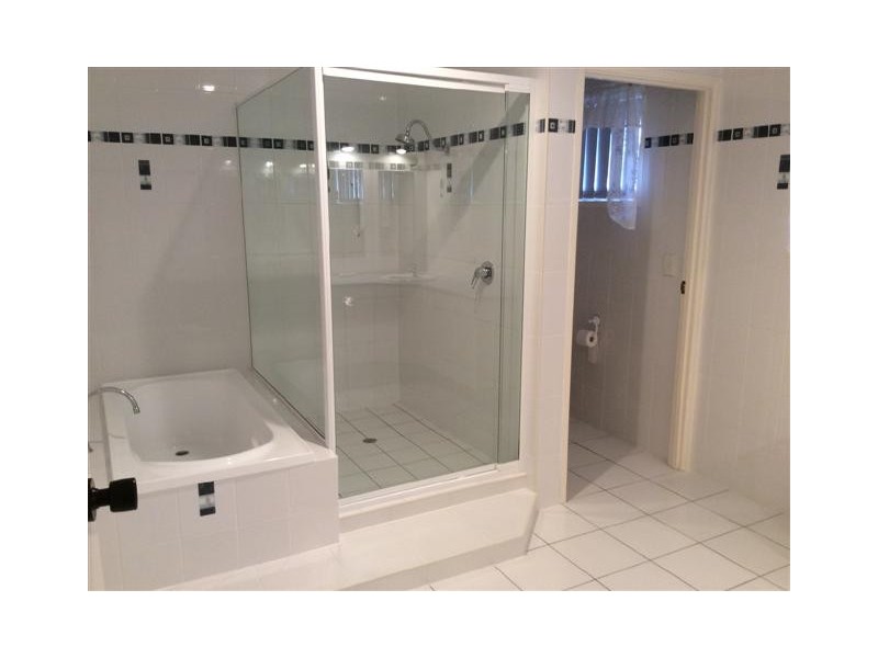 8/373 Esplanade, Scarness QLD 4655