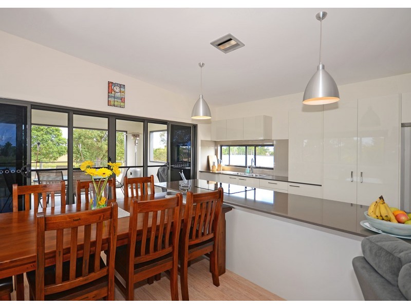 72 Ibis Boulevard, Eli Waters QLD 4655