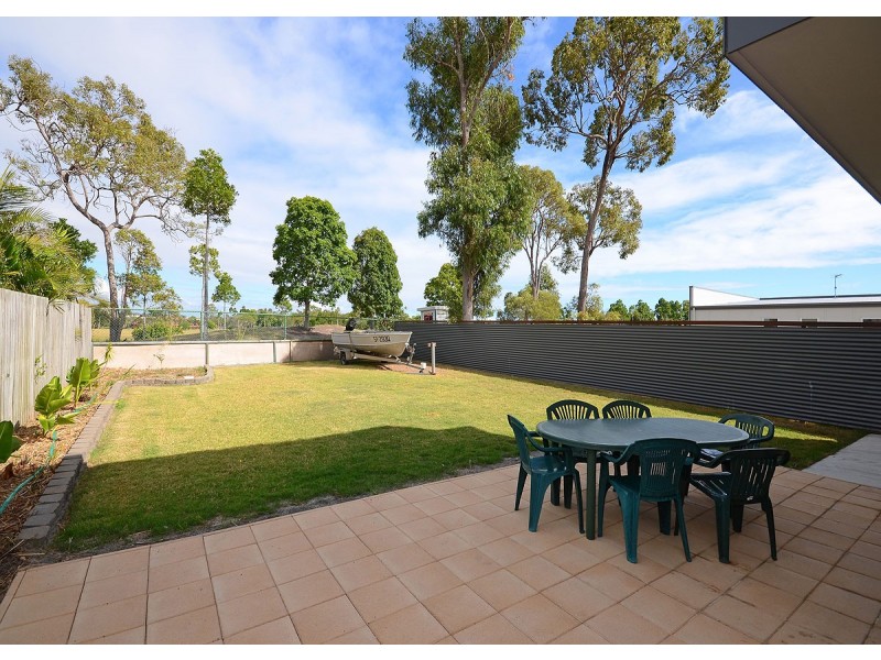 72 Ibis Boulevard, Eli Waters QLD 4655