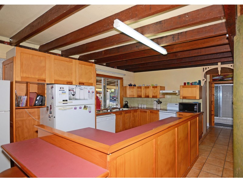 10 Doolong Road South, Wondunna QLD 4655