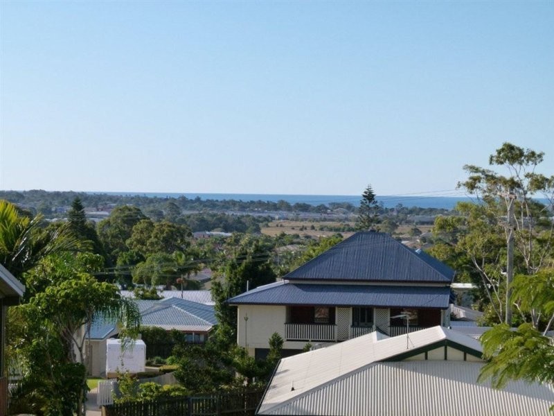 16 Jacobsen Outlook, Urraween QLD 4655