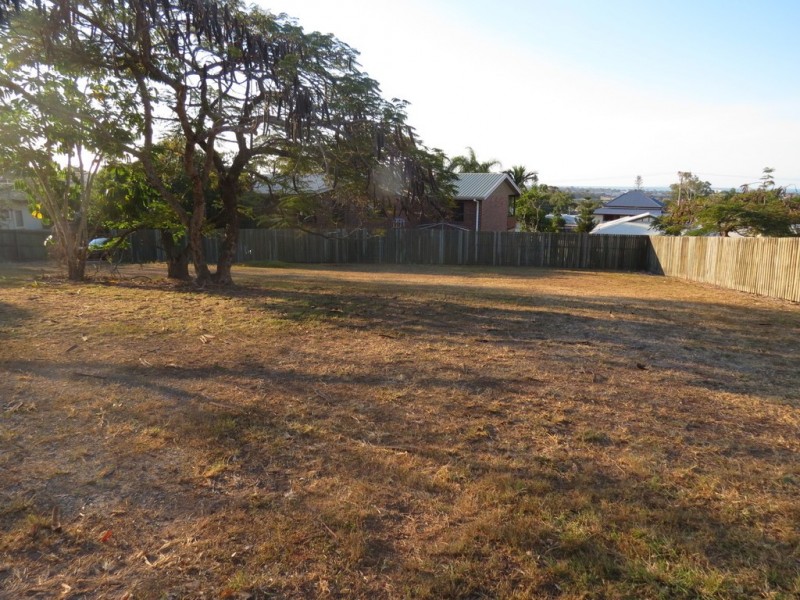16 Jacobsen Outlook, Urraween QLD 4655