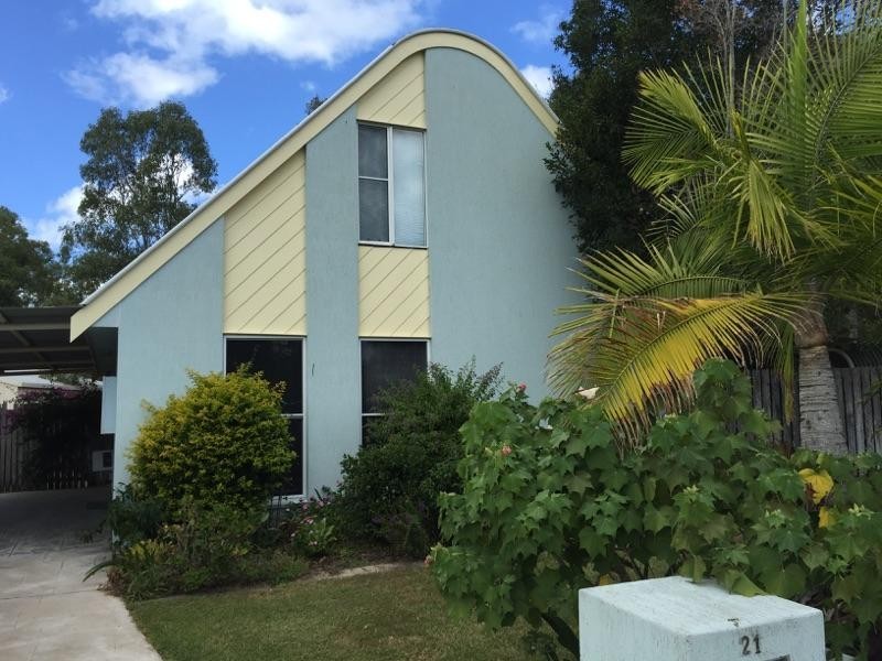 21 Jennylee Close, Urangan QLD 4655