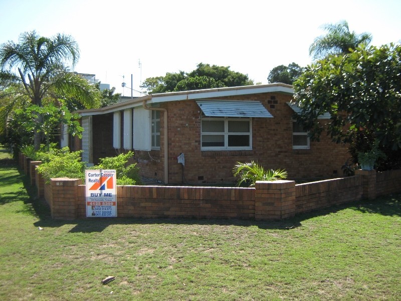 10 Robert Street, Torquay QLD 4655