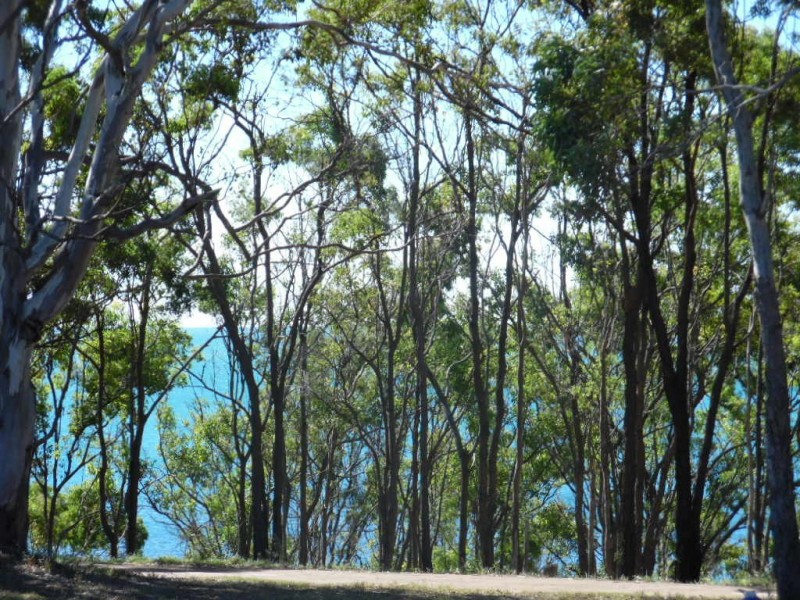 42 Esplanade, Point Vernon QLD 4655