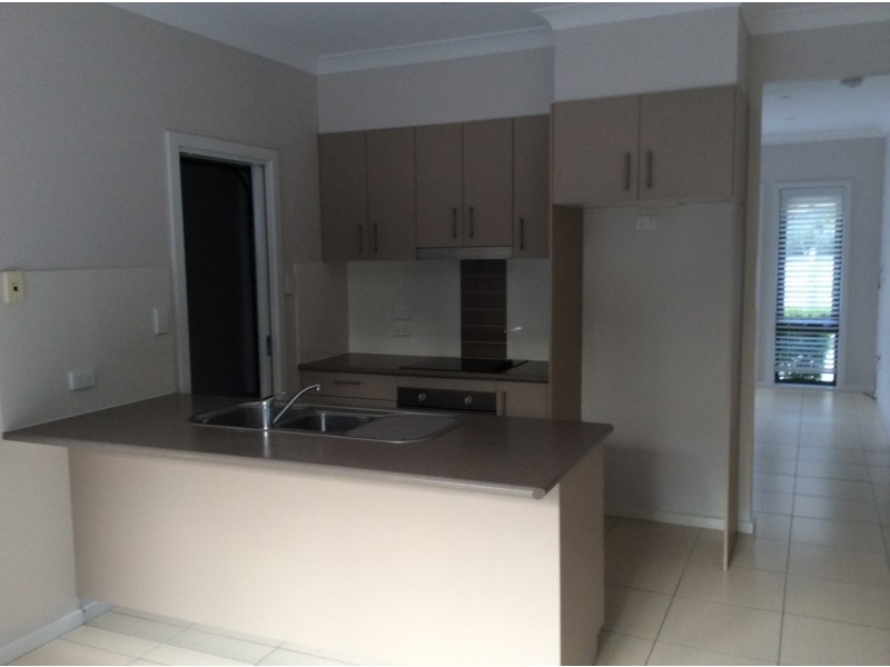 Unit 3/185 Torquay Road, Scarness QLD 4655