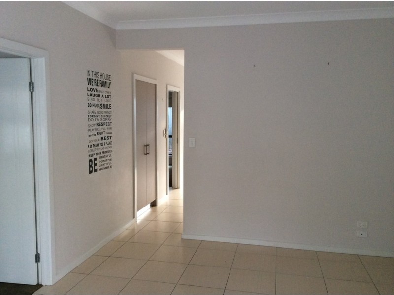 Unit 3/185 Torquay Road, Scarness QLD 4655