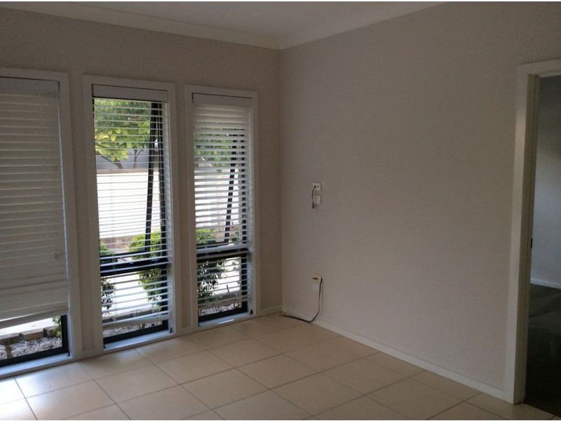 Unit 3/185 Torquay Road, Scarness QLD 4655