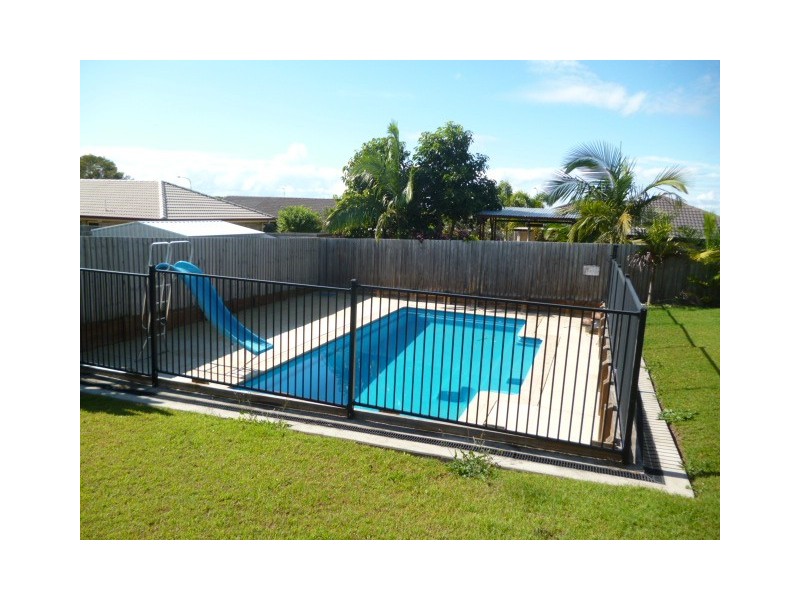 3 Sunad Court, Nikenbah QLD 4655