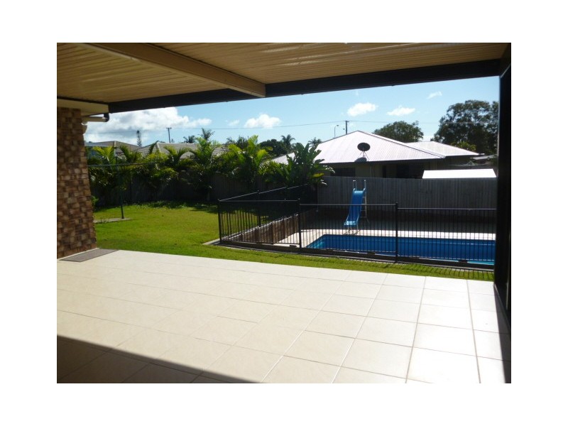 3 Sunad Court, Nikenbah QLD 4655