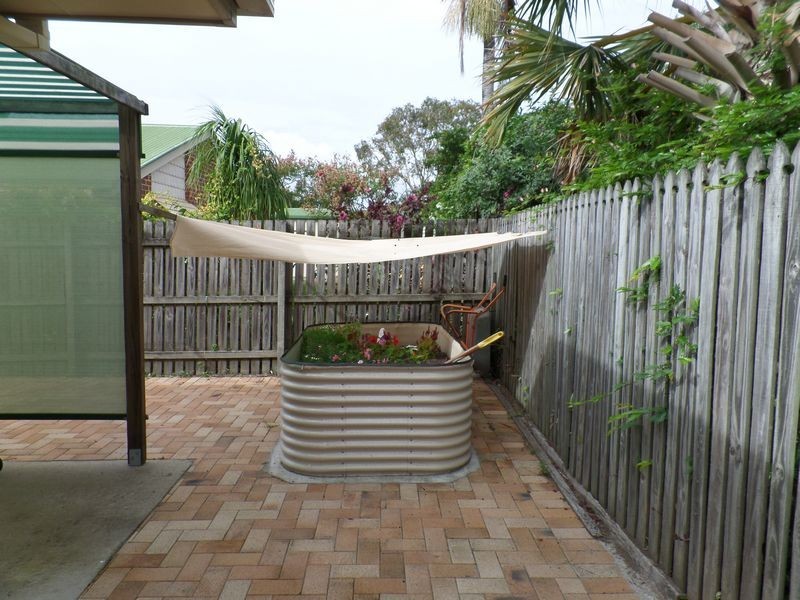 1 Greenway Drive, Pialba QLD 4655