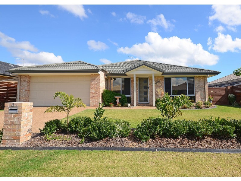 6 Mawson Court, Urraween QLD 4655