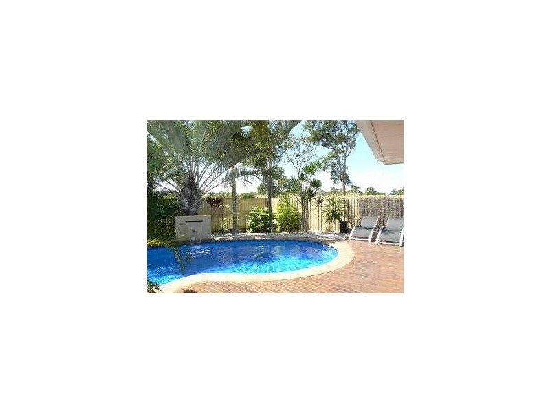 5 Thornbill Drive, Eli Waters QLD 4655