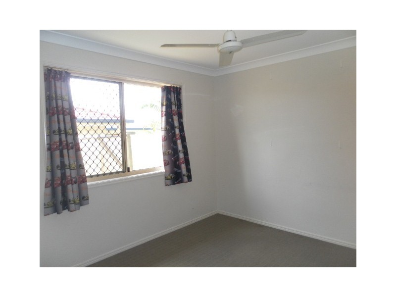 6 Yarrilee Circuit, Eli Waters QLD 4655