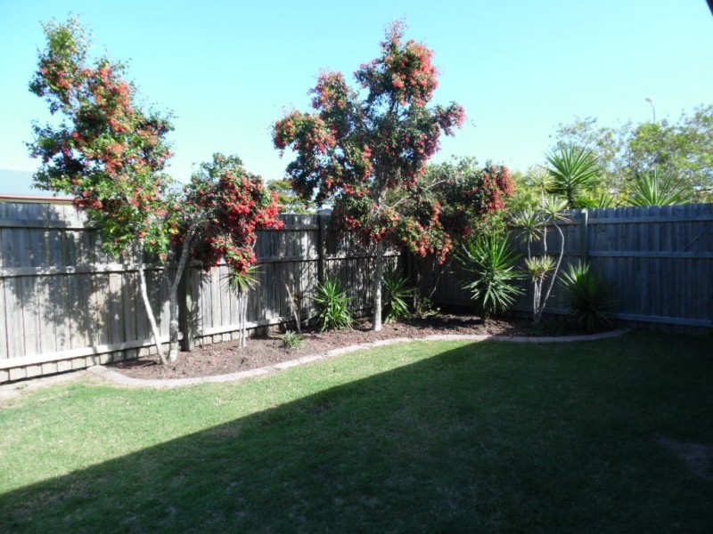 6 Yarrilee Circuit, Eli Waters QLD 4655