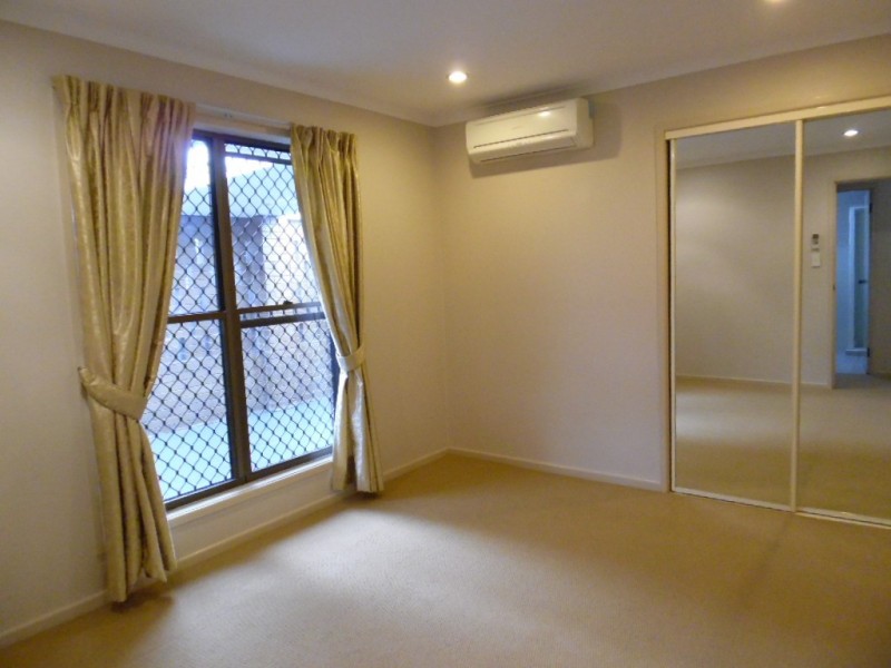 153 Long Street, Point Vernon QLD 4655