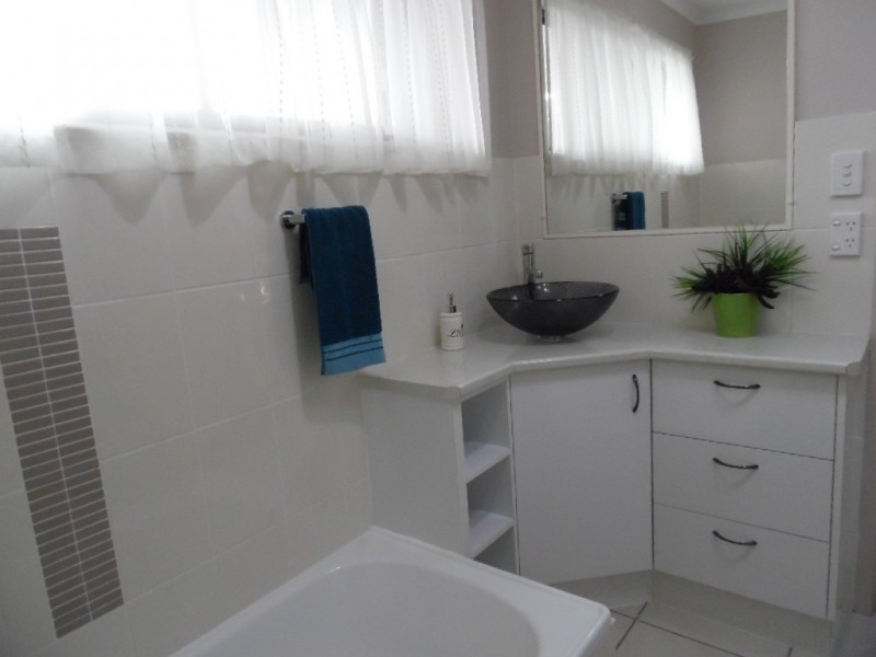 153 Long Street, Point Vernon QLD 4655