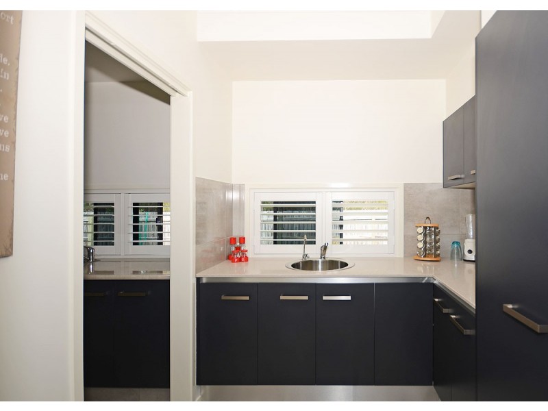 204 Gilston Road, Wondunna QLD 4655