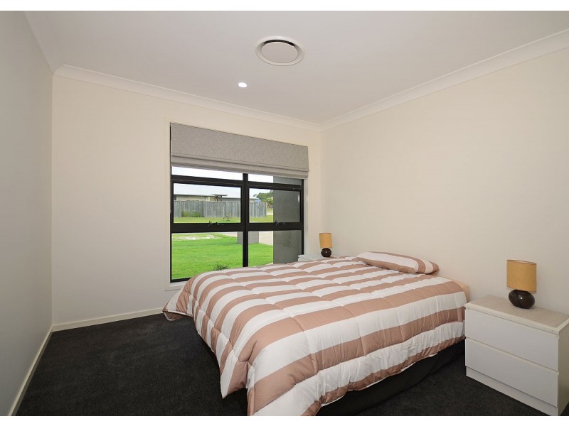 204 Gilston Road, Wondunna QLD 4655