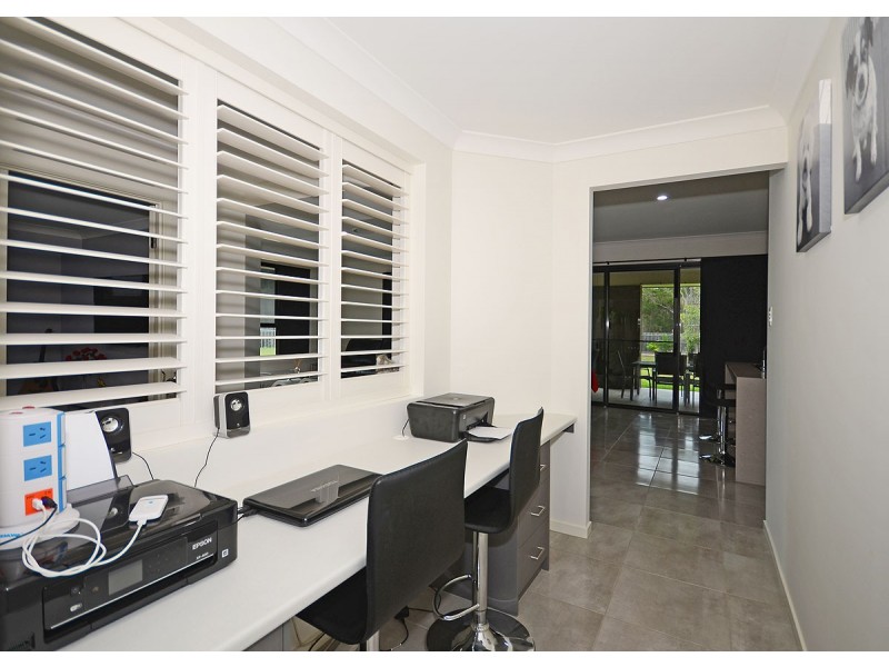 204 Gilston Road, Wondunna QLD 4655